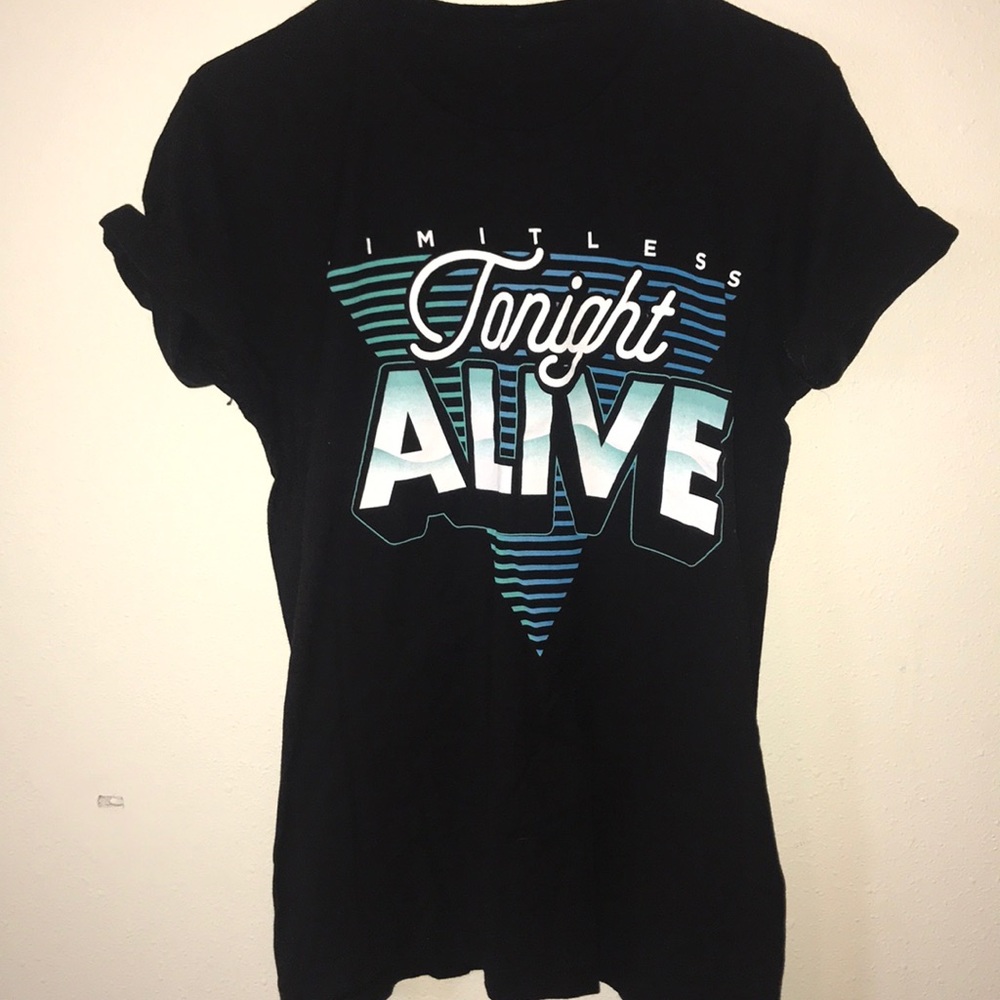 Tonight Alive tshirt - Picture 2 of 2